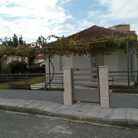 Το Άλλο Σπίτι... Aridaia Exterior foto
