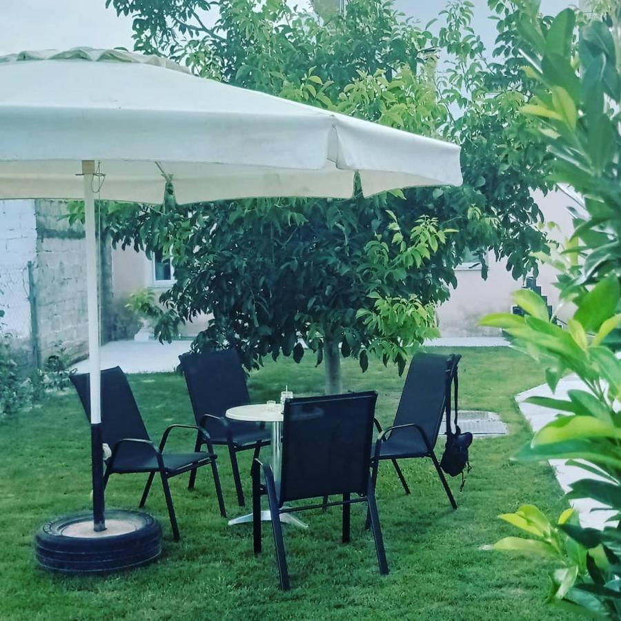 Το Άλλο Σπίτι... Aridaia Exterior foto